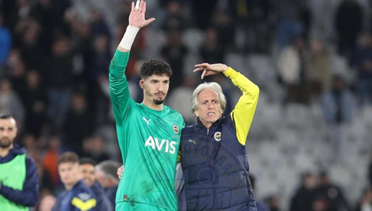 Fenerbahçe’de Jorge Jesus, maç sonu Altay Bayındır’a destek istedi!