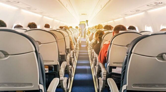 Vatandaş pahalılıktan uçağa binemiyor: İç hatlar yolcu sayısında sert düşüş